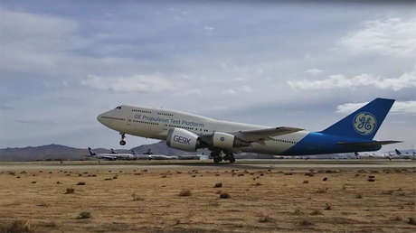VIDEO: Completan la primera prueba de vuelo del motor más grande del mundo