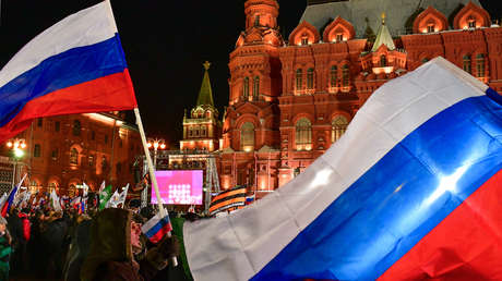 Putin tras cierre de las urnas: "Estamos destinados al éxito" (VIDEO)