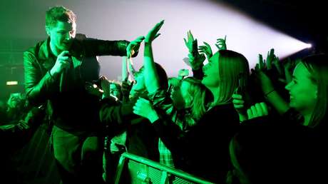 ¿Del Día de San Patricio a la historia? Banda ofrece a fans "la mayor ronda de bebidas del mundo"