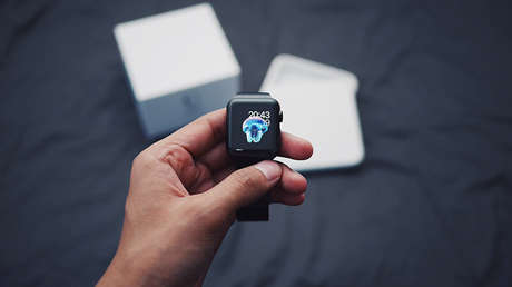 "Yo no fui: ha sido Apple Watch": Un estadounidense llama por accidente a la Policía mientras dormía