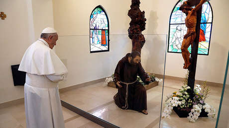 "Crimen contra la humanidad": El papa pide perdón por los católicos que pagan a prostitutas