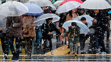Lavrov bromea sobre la 'injerencia rusa' en el tiempo atmosférico de Japón