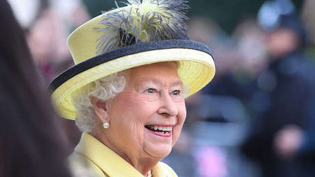 Una niña rusa escribe una carta a Isabel II y recibe respuesta 'real'