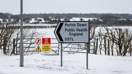 Reino Unido básicamente confirmó que "desarrolla agentes de guerra química"