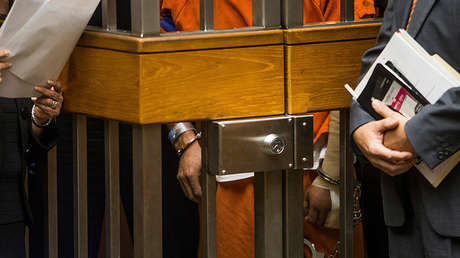 Con una sonrisa siniestra, asesino mexicano de policías recibe sentencia a pena de muerte