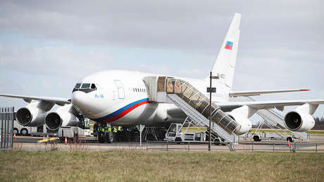 Zajárova compara la expulsión de los diplomáticos rusos con un episodio de una telecomedia británica