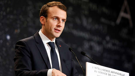 Emmanuel Macron se reúne con una delegación de las milicias kurdas