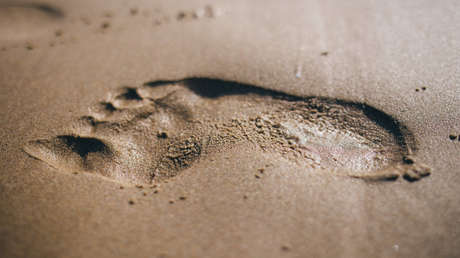 Descubren decenas de huellas humanas de hace 13.000 años en las costas de Canadá