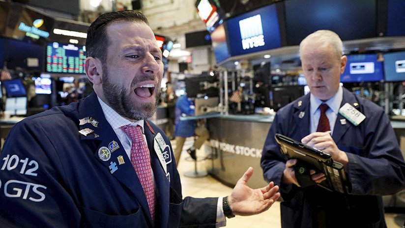 Los mercados de valores de EE.UU. caen por el temor a una guerra comercial con China