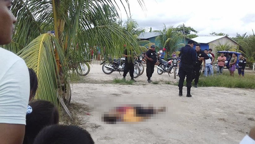 FUERTES IMÁGENES: Linchan al presunto asesino canadiense de una lideresa indígena de Perú (18+)