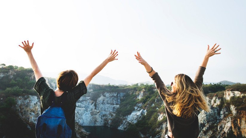 Trabajo de ensueño: una aerolínea paga 4.000 dólares al mes por viajar por el mundo
