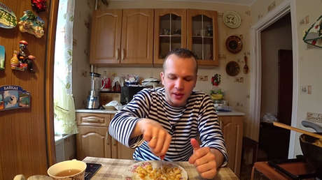 El 'mejor sintecho de YouTube' muestra cómo sobrevivir 11 días con 6 dólares