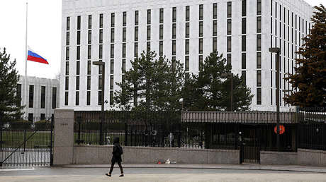 ¿Un paso atrás? EE.UU. afirma que Rusia puede reemplazar a sus 60 diplomáticos expulsados