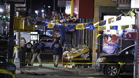 La Policía mata a un hombre al confundir un tubo de metal con una pistola en EE.UU.