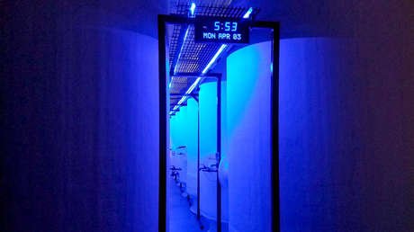 Cómo es el 'club criónico' que congela cuerpos en 'termos gigantes' para revivirlos en el futuro