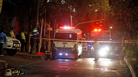 Ocho policías mueren en un ataque con explosivos en el noroeste de Colombia