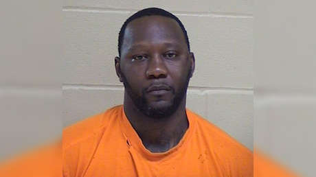 "Te haré famosa": Mata a tiros a su exnovia durante una transmisión en vivo en Facebook