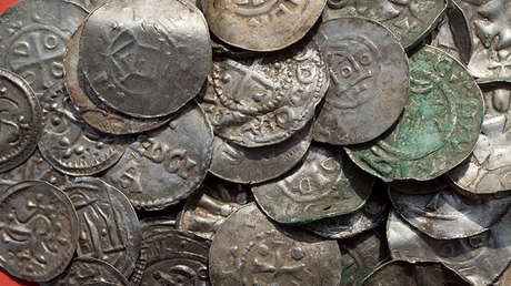 FOTOS: Un adolescente encuentra un tesoro vikingo del siglo X en la isla alemana de Ruegen