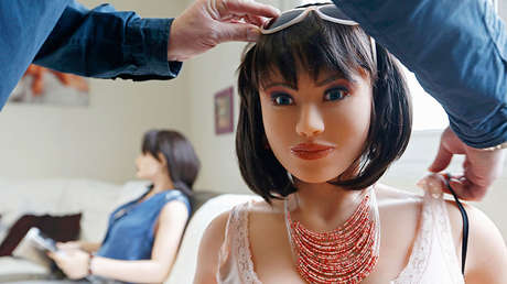 ¿Tienen derechos humanos los robots sexuales?