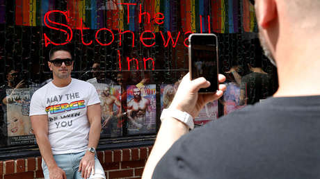 Trump estudia eliminar la protección médica de las personas transgéneras