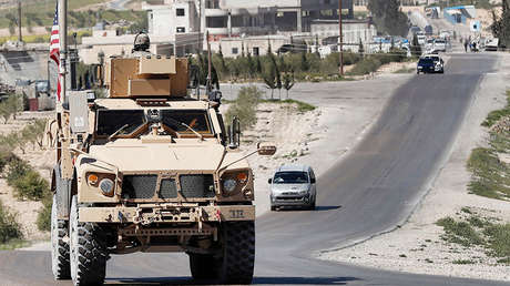 Macron: "EE.UU., Francia  y los aliados deben quedarse en Siria para construir un nuevo país"