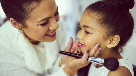 Bolivia: Prohíben los concursos de belleza y modelaje de menores en La Paz