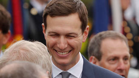 Un hombre intenta atacar a Jared Kushner con una vara de metal en el Trump Hotel de Nueva York