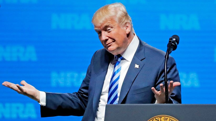 Abogado de Trump: Con el pago a la actriz porno el presidente quería proteger a su familia