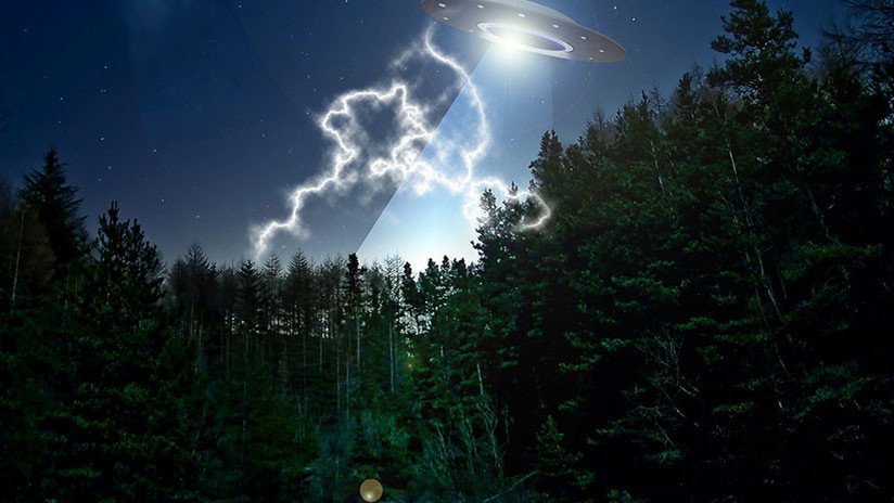 VIDEO: Graban un objeto volante no identificado que aterriza verticalmente en montañas de Italia