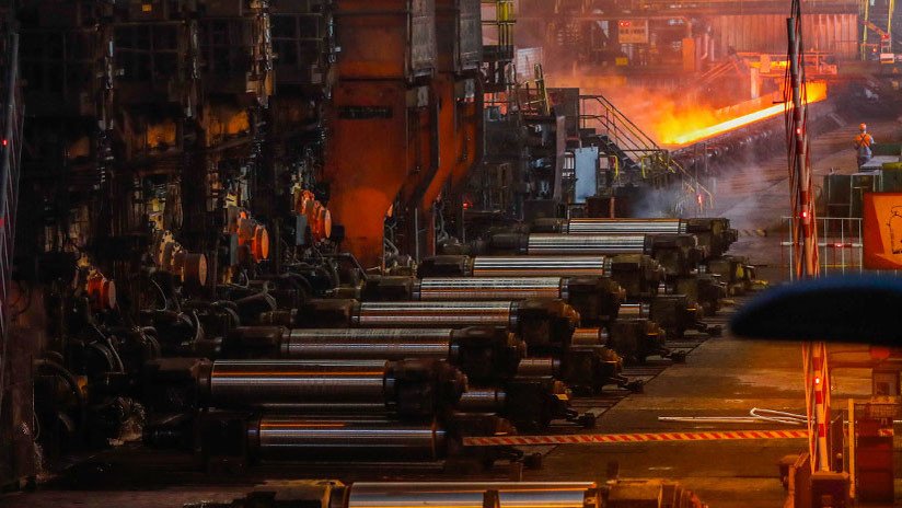 EE.UU. impone aranceles a la UE, México y Canadá, y los tres responden