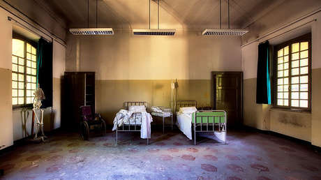 EE.UU.: Una exmodelo fue comida viva por garrapatas "de adentro hacia afuera" (FUERTE FOTO)