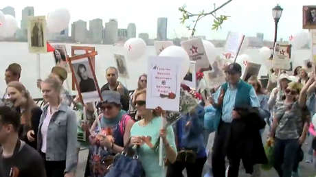 El Regimiento Inmortal: El mundo rinde homenaje a los caídos en la Segunda Guerra Mundial (VIDEOS)