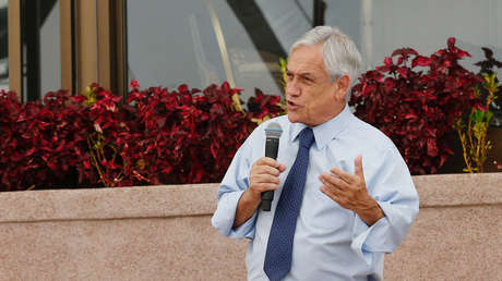 VIDEO: El presidente de Chile enseña cómo robar una bicicleta "inrobable" en pocos segundos