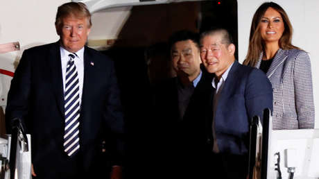 Llegan a EE.UU. los tres estadounidenses liberados en Corea del Norte (VIDEO)