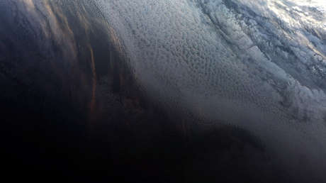 FOTOS: Hipnotizantes imágenes del "paso del día a la noche" sobre la Antártida 