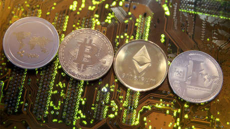 Millonarios esconden sus criptofortunas de bitcoines en búnkeres subterráneos (VIDEOS)