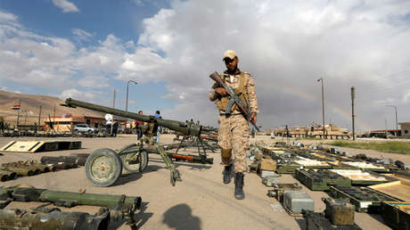 VIDEO: Hallan minas de fabricación israelí entre las armas entregadas por los militantes en Damasco 