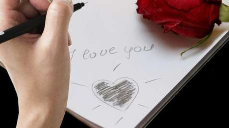 "No me dejes, te mataré": Detienen a una mujer despechada por enviar 65.000 SMS a su amor platónico