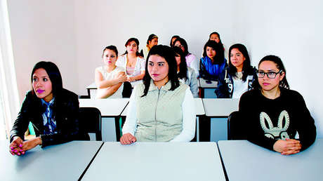 VIDEO: Una estudiante estadounidense da "el mejor discurso de su vida"... ¡En ropa interior!