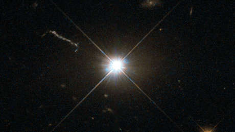 Hallan un 'monstruoso' agujero negro que devora una masa igual a la del Sol cada dos días