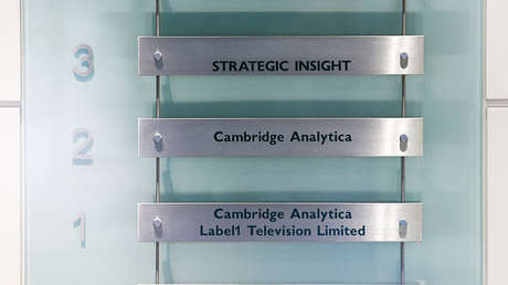 El Departamento de Justicia y el FBI de EE.UU. lanzan una investigación contra Cambridge Analytica
