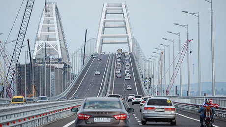 Un diario estadounidense insta a que Ucrania bombardee el puente de Crimea