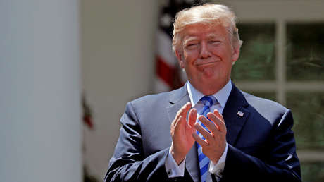 Trump felicita a EE.UU. por el aniversario de la "caza de brujas más grande de la historia del país"