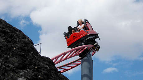FUERTES IMÁGENES: Acróbata colombiano cae desde una altura de 9 metros y sobrevive