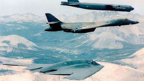 Bombarderos de EE.UU. cambian de rumbo tras amenazar Pionyang con cancelar la cumbre con Trump