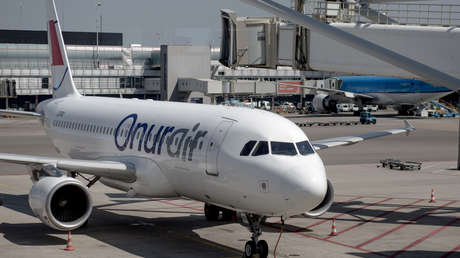 VIDEO: Difunden imágenes desde el avión turco que aterrizó de emergencia por despresurización