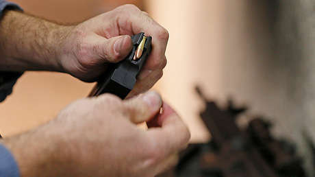 FUERTES IMÁGENES: Muere accidentalmente tras disparar al amante de su ex