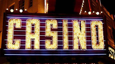 Por primera vez en 30 años trabajadores de los casinos de Las Vegas salen a la huelga