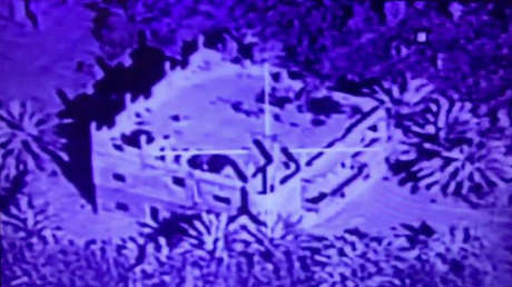 VIDEO: El momento exacto en que Irak convierte en polvo un edificio del Estado Islámico en Siria