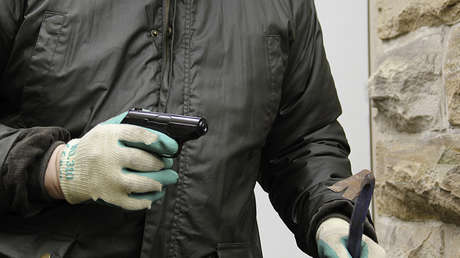 VIDEO: Roban una joyería en 30 segundos y se llevan más de 600.000 dólares en piedras preciosas